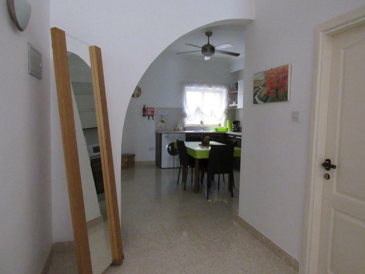 Central Studio Apartment Santa Vennera Exteriér fotografie
